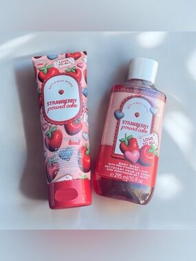 NEW Bath & Body Works Strawberry Pound Cake Body Wash & Body Cream Duo Sealed